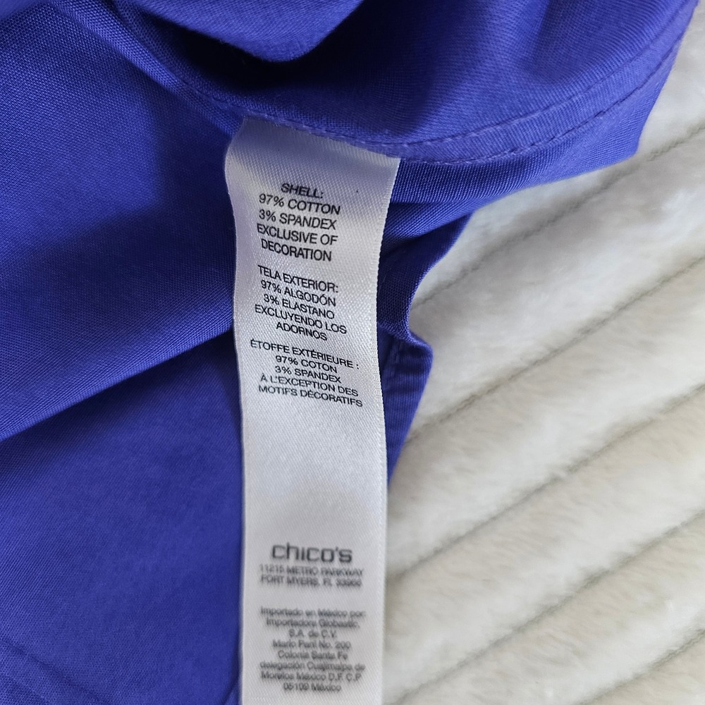 Chico's No-Iron Stretch Shirt Women 3.5 Royal Blue Roll Tab Button Down Cotton - Picture 5 of 14